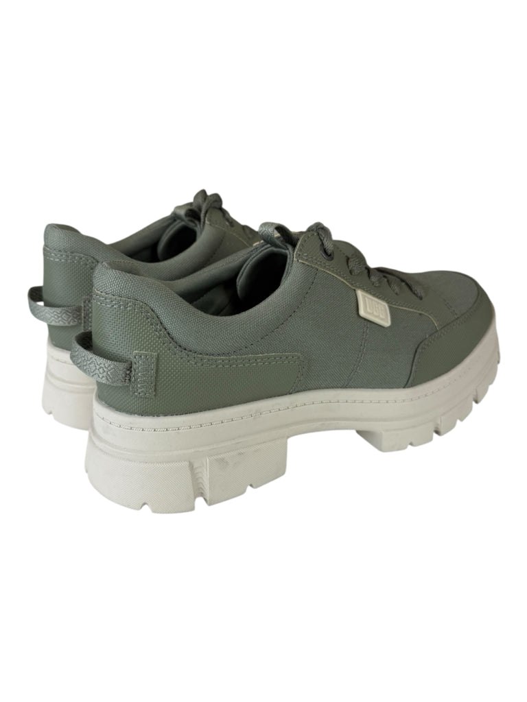 UGG NWT Green Ashton Hybrid Sneakers Size 9