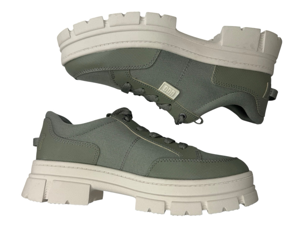 UGG NWT Green Ashton Hybrid Sneakers Size 9