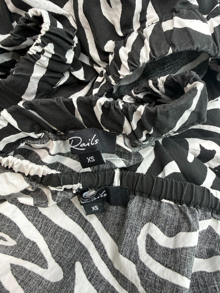 Rails Black Zebra Evy One Shoulder Cropped Top & Skirt Size XS
