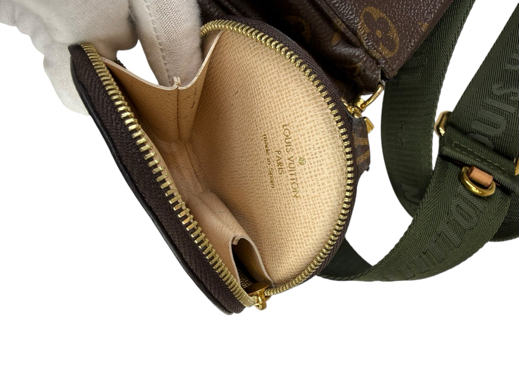 Louis Vuitton Multi Pochette Accessoires Crossbody