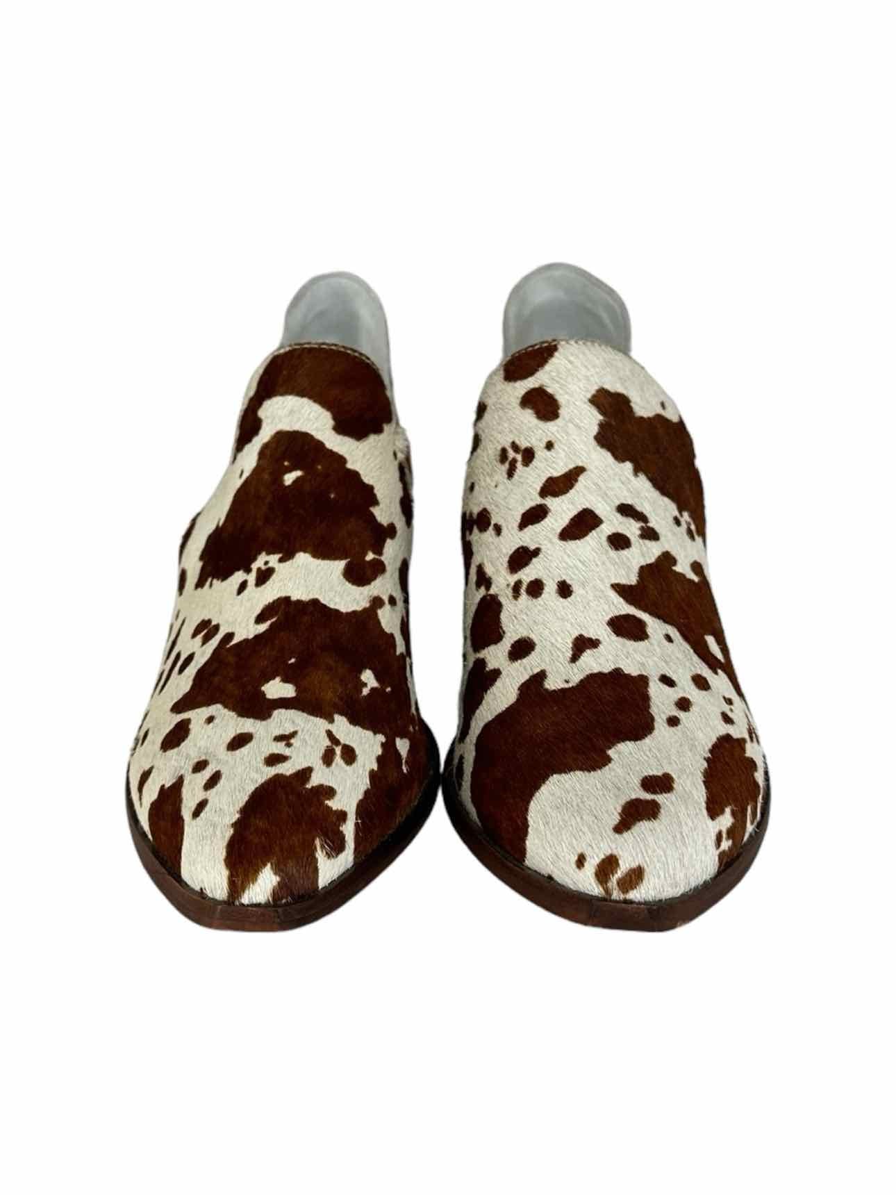 CHINASE LAUNDRY NWT FORTUNE Cow Print Cowhide Bootie Size 8.5