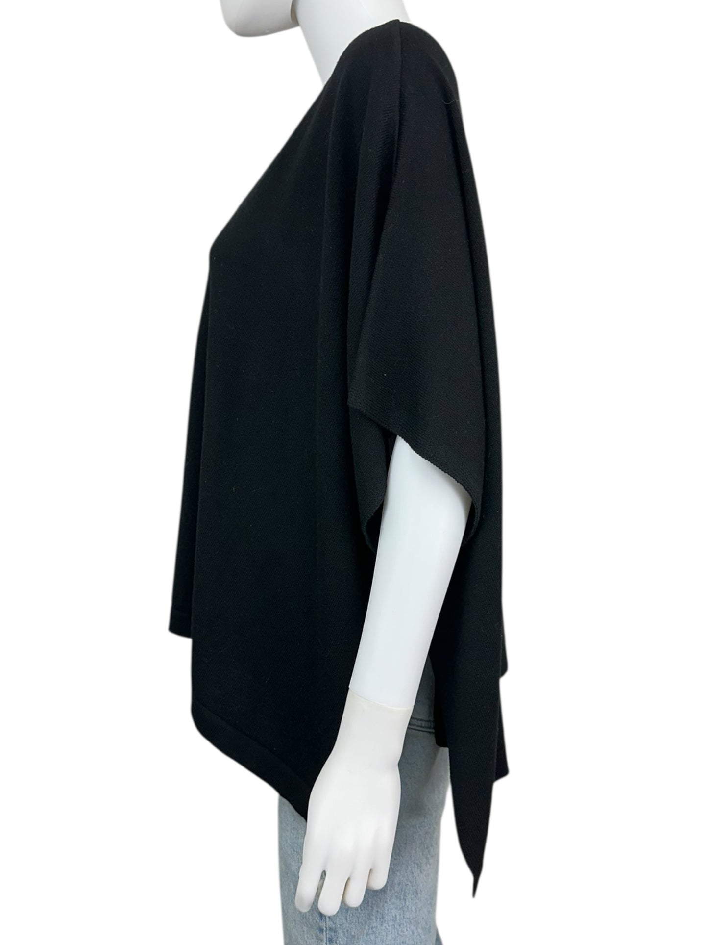 anna & ava Black Poncho/Shawl NWT Size O/S