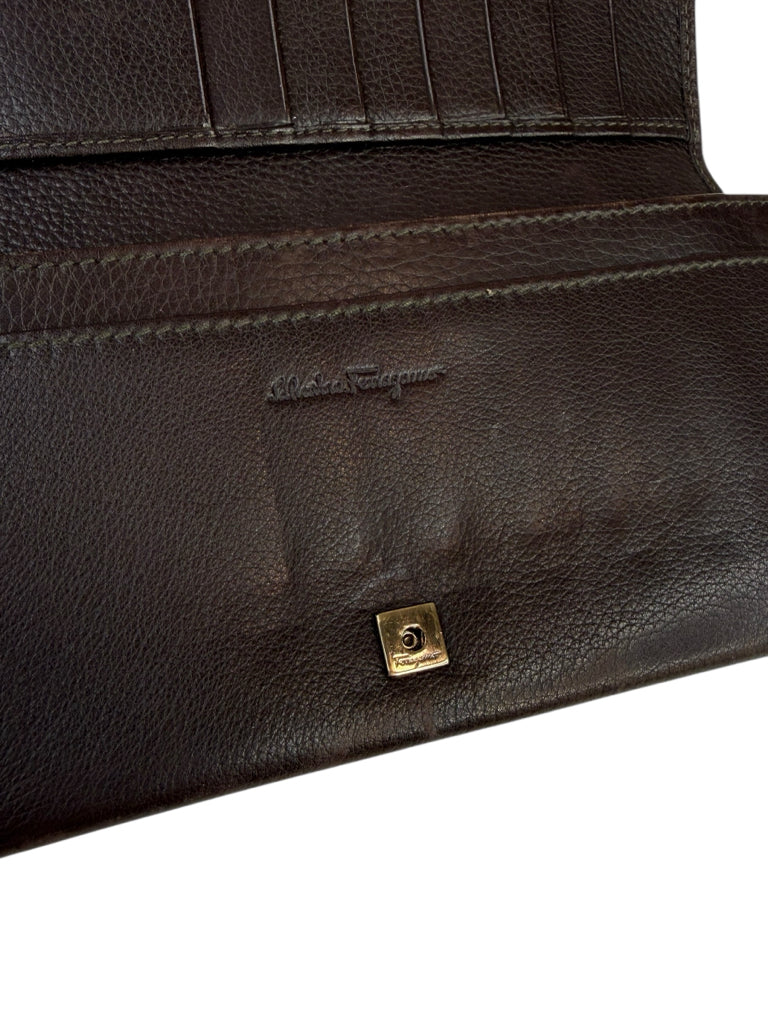 Salvatore Ferragamo Brown Leather Vara Ribbon Wallet