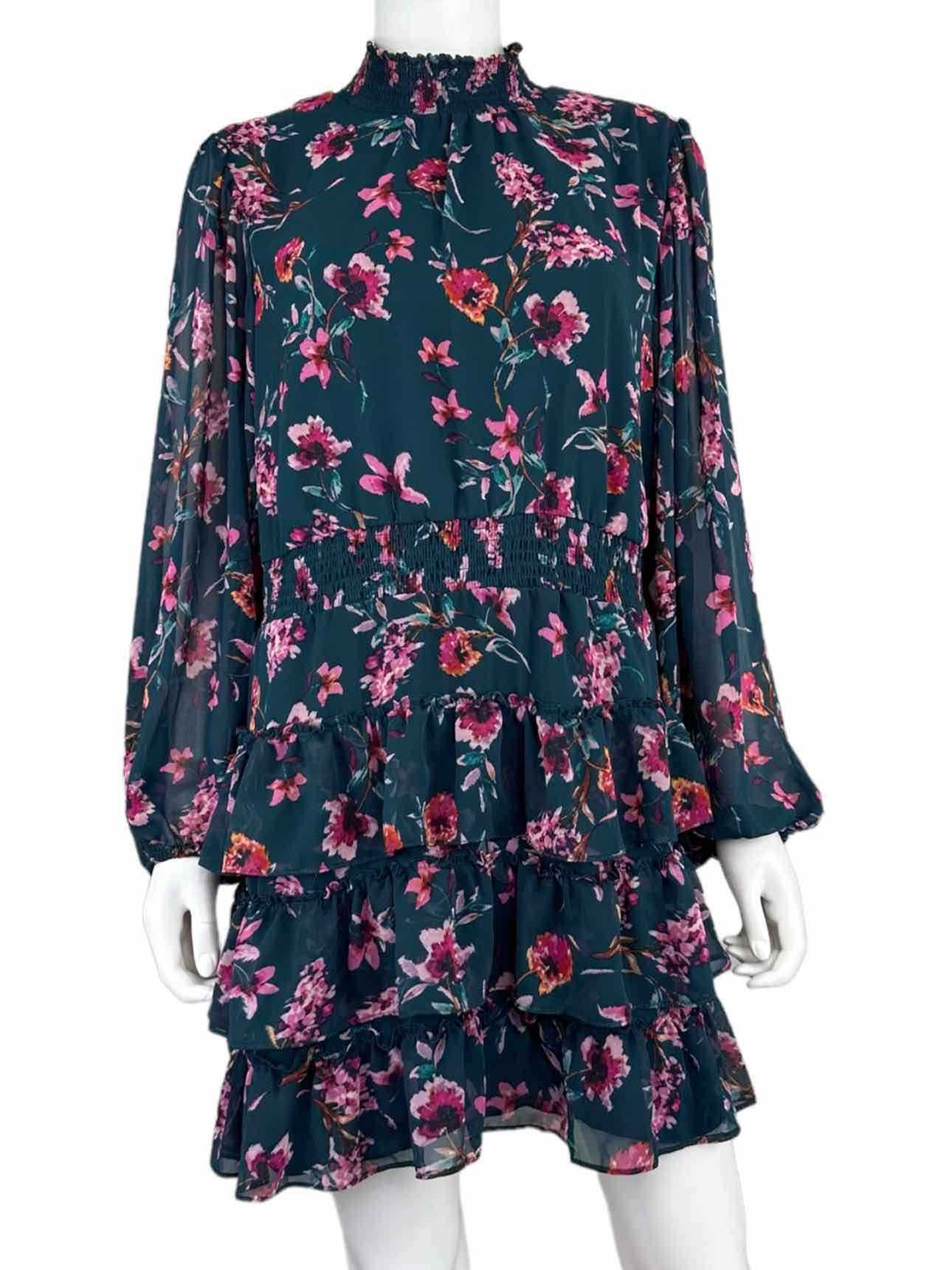 EXPRESS NWT Green Floral Mini Dress Size XL