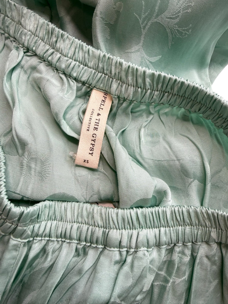 Spell & the Gypsy Collective Green Floral Jacquard Pants Size XS