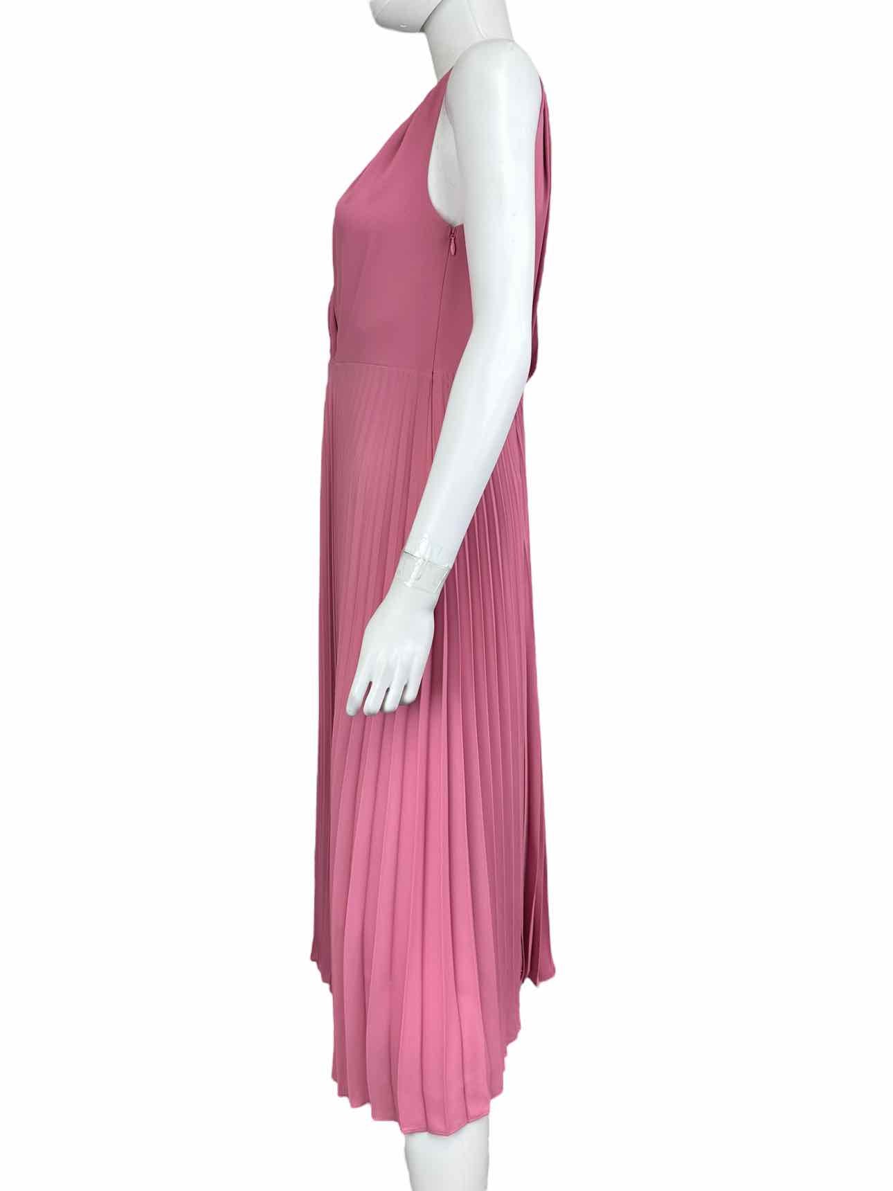 vince. NWT Pink Pleated Midi Dress Size 6