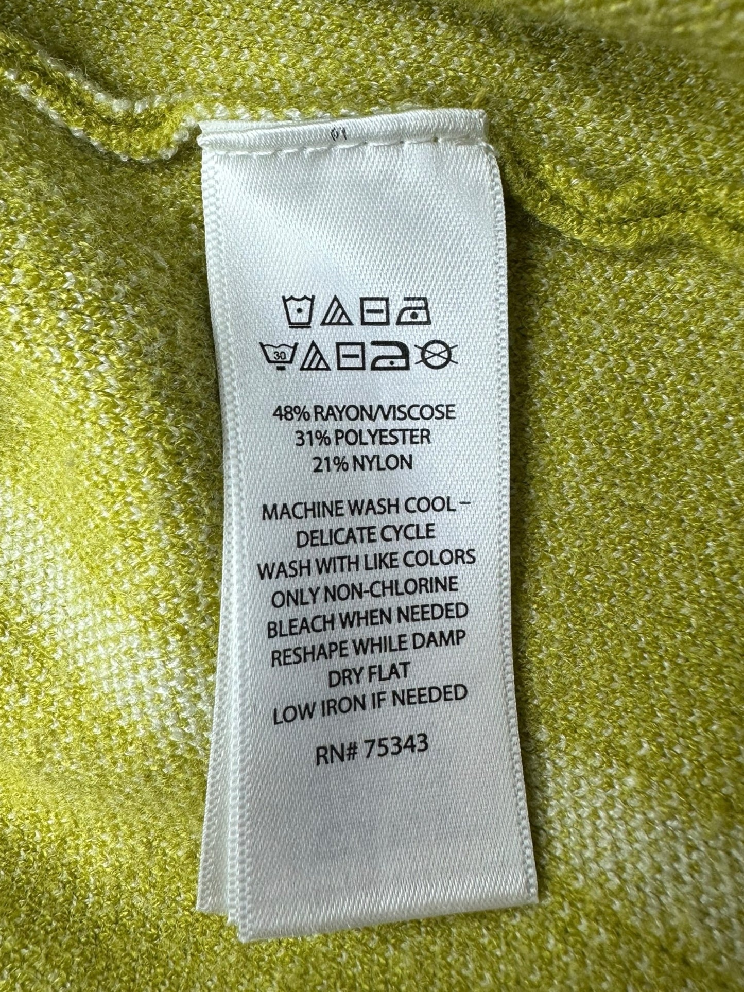 TAHARI Chartreuse Check Mock Neck Sweater Size M