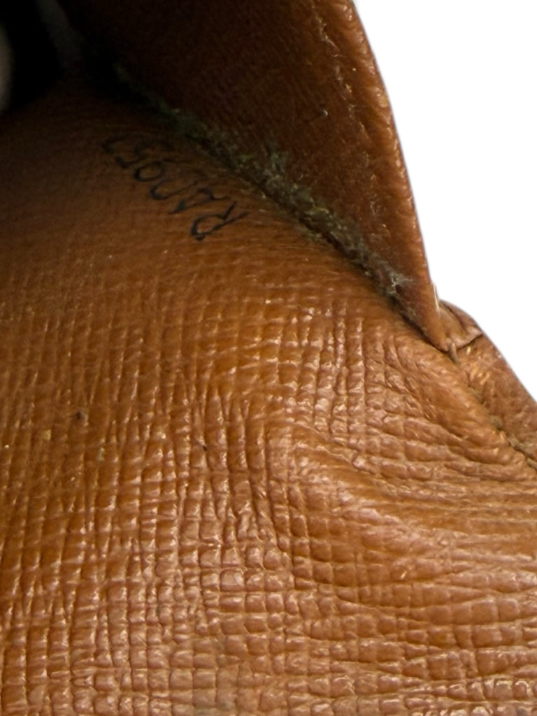 Louis Vuitton Vintage 4 Ring Keyholder