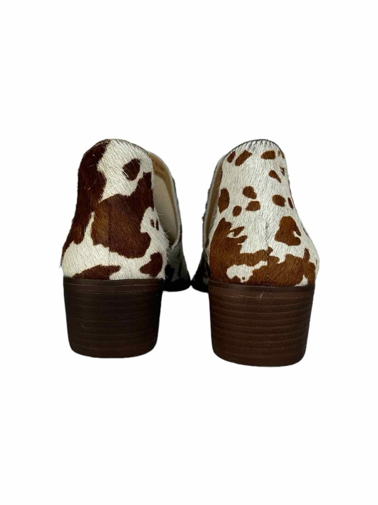 CHINASE LAUNDRY NWT FORTUNE Cow Print Cowhide Bootie Size 8.5