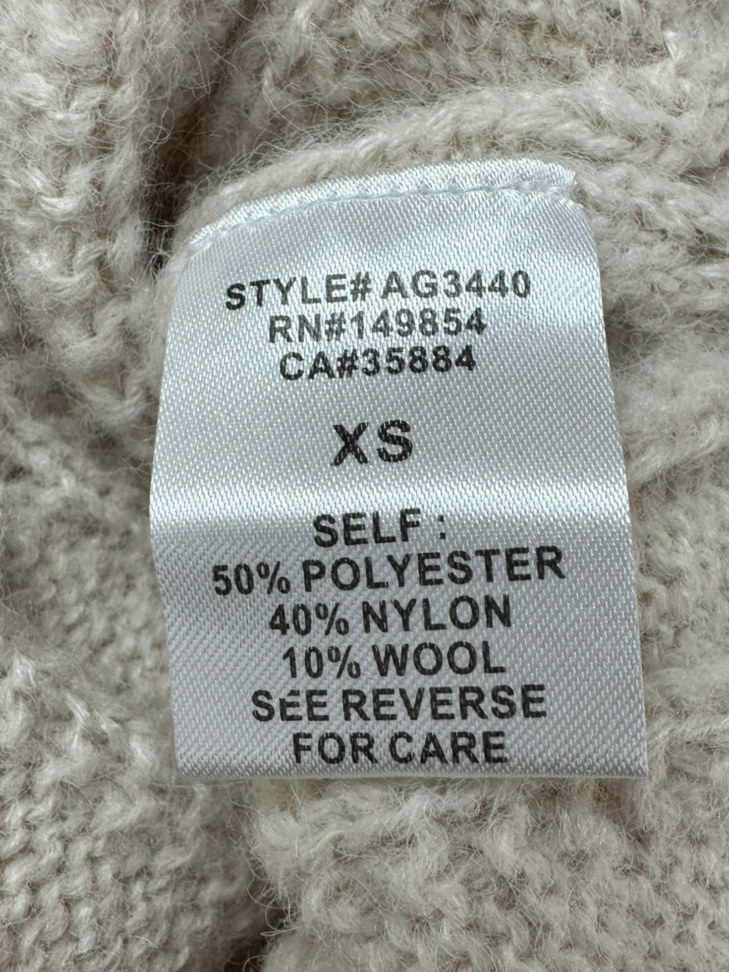 Sadie & Sage Size XS BASE Sweater