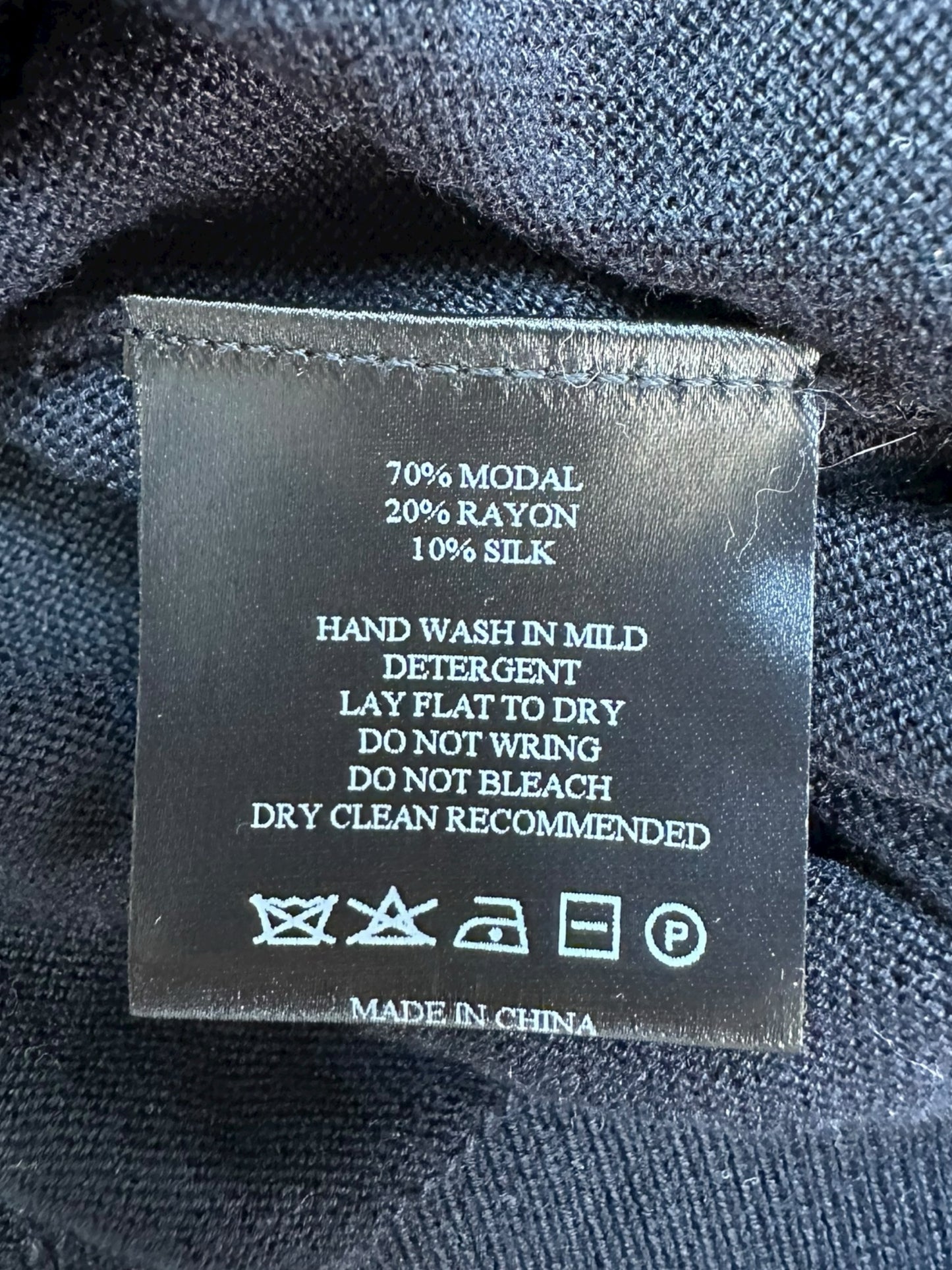 CYNTHIA ROWLEY NWT Black Crewneck Sweater Size S