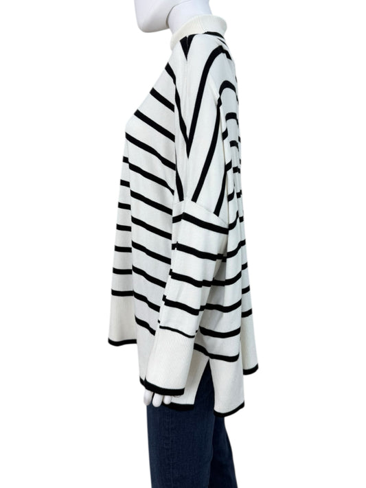 adrianna papell Sweater Size L