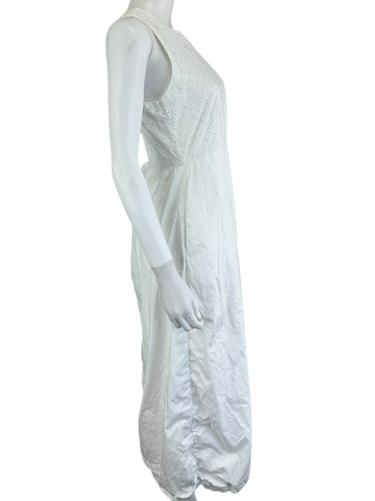 Reistor White Casual Dress Size S