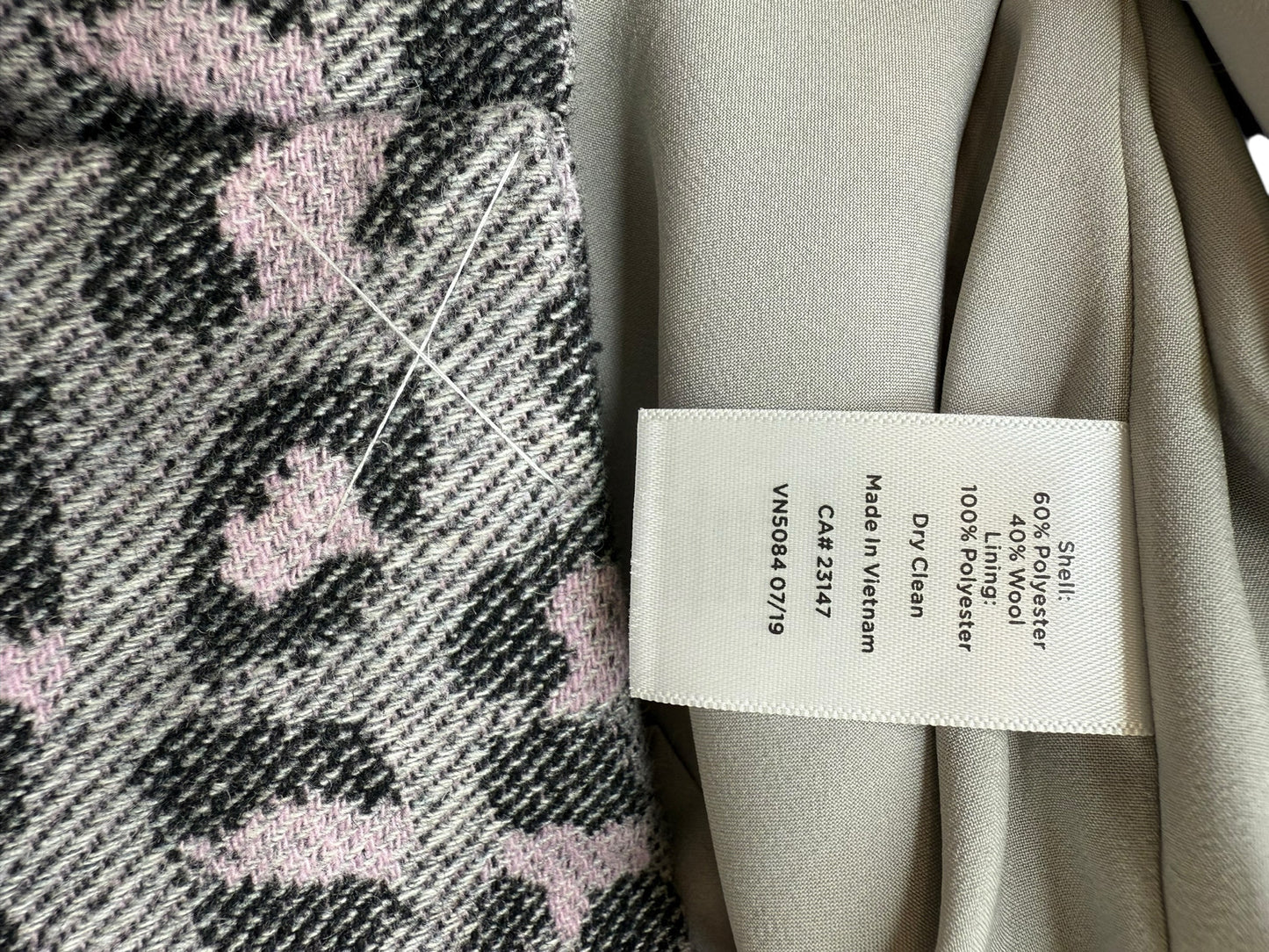 Talbots NWT Gray Leopard Print Pencil Skirt Size 10