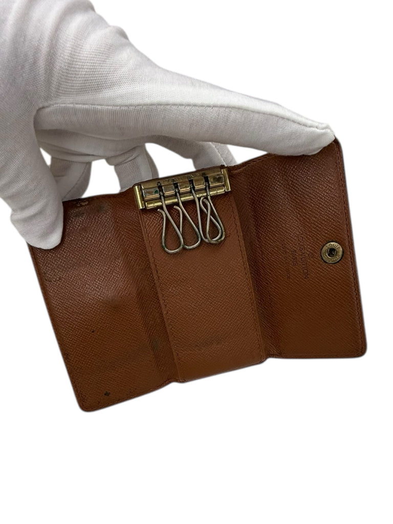 Louis Vuitton Vintage 4 Ring Keyholder