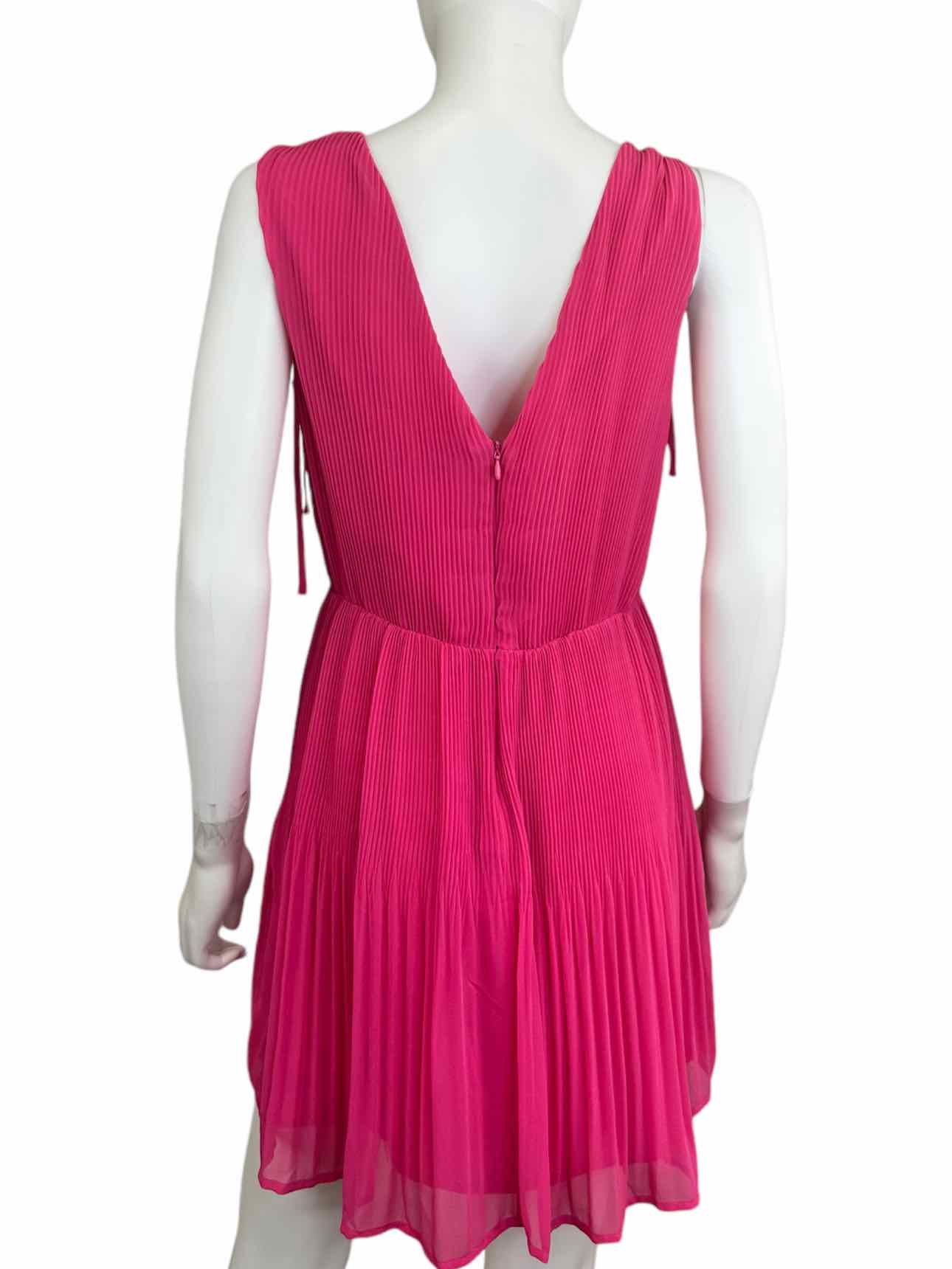 ALI & JAY NWT Pink Cocktail Dress Size M