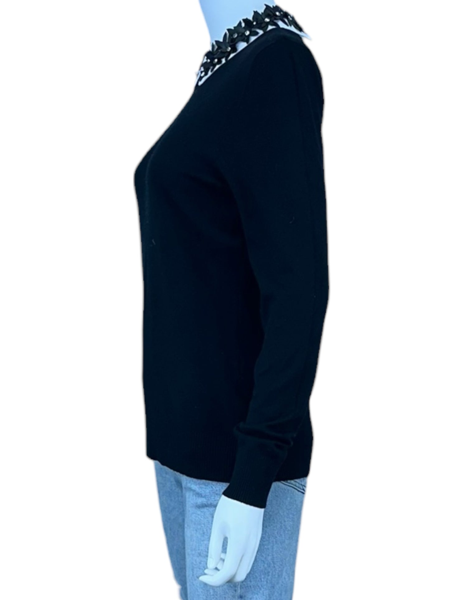 Sioni NWT Black Floral Embellished Sweater Size M