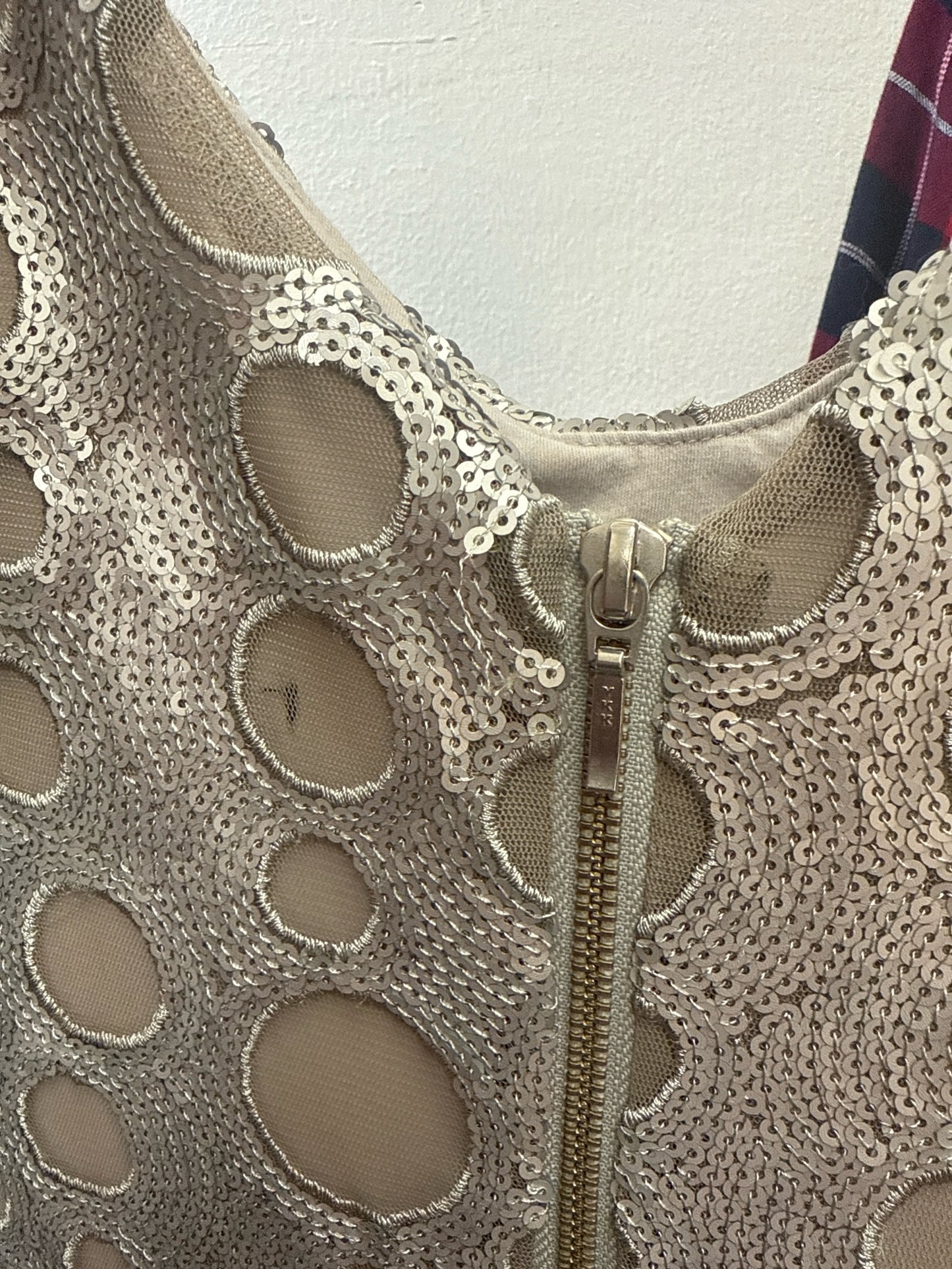 ISDA & Co Silver Sequin Cocktail Dress Size 12