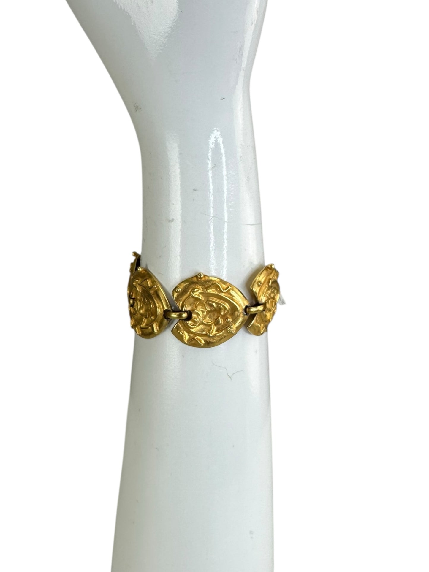 Erwin Pearl Gold Matte Bracelet