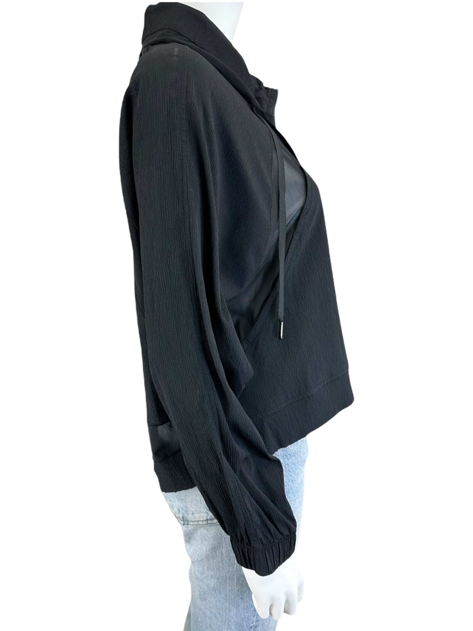 Lululemon Black Athletic Jacket Size 4 – alineconsignment