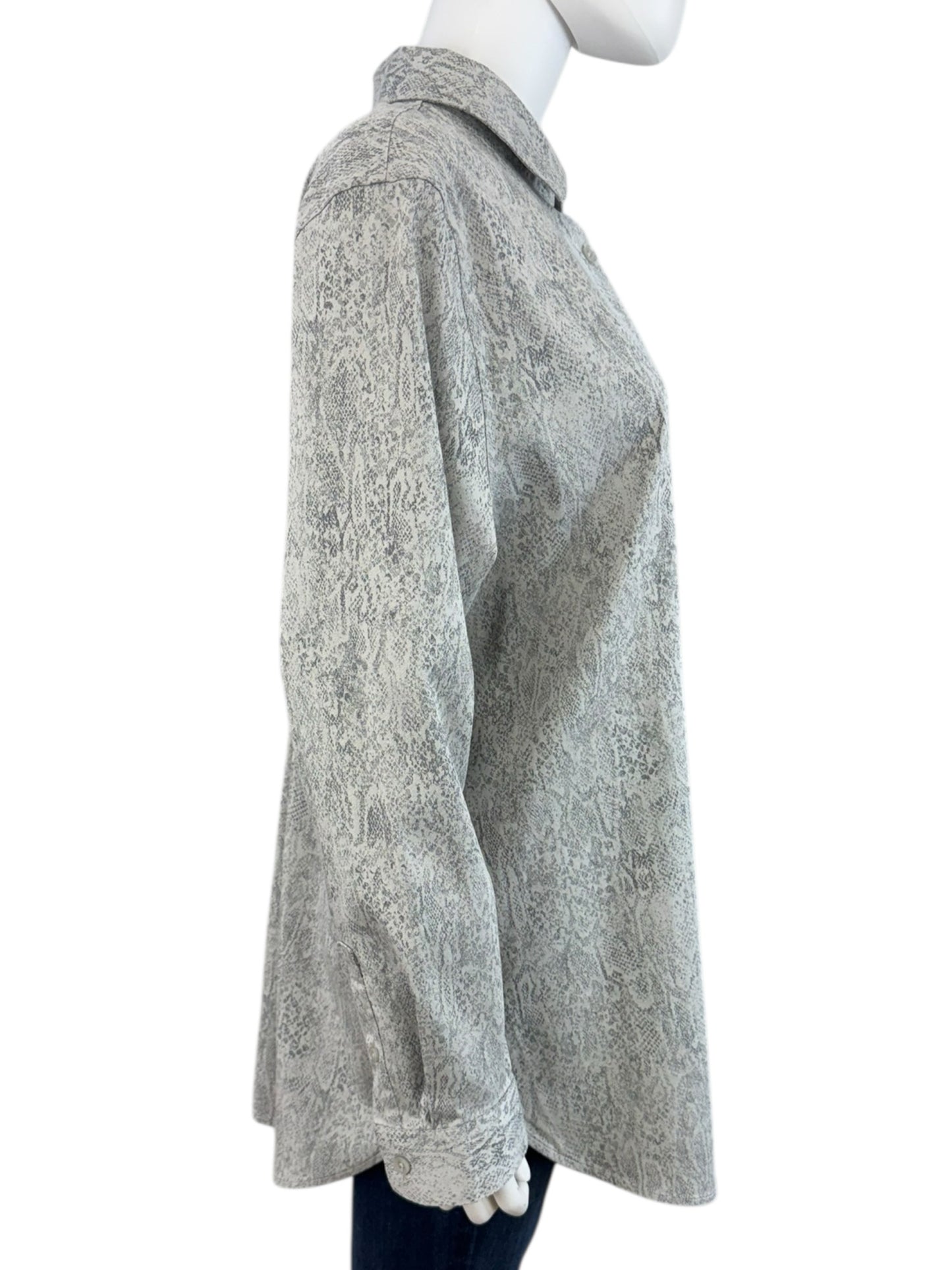 Chico's NWT Grey Python Print Button-Down Shirt Size XL