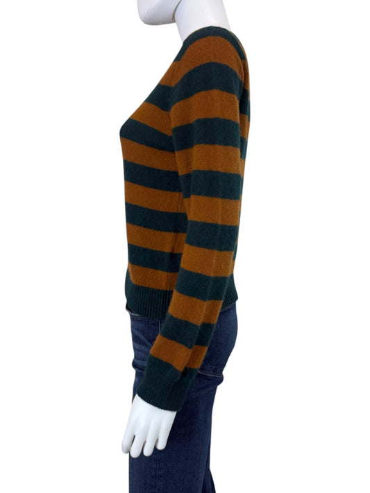 Jumper1234 Sweater Size XS