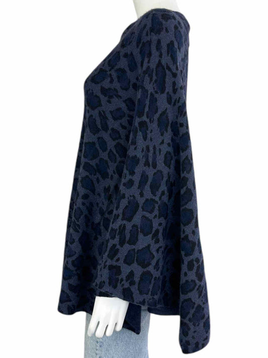 WHITE + WARREN 100% Cashmere Blue Leopard Shawl Size O/S