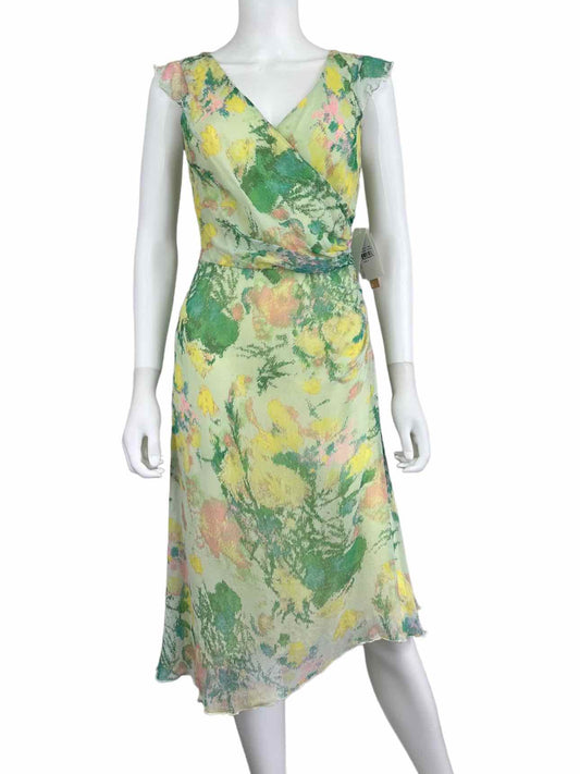 HYPE NWT Pastel Silk Floral Dress Size 6