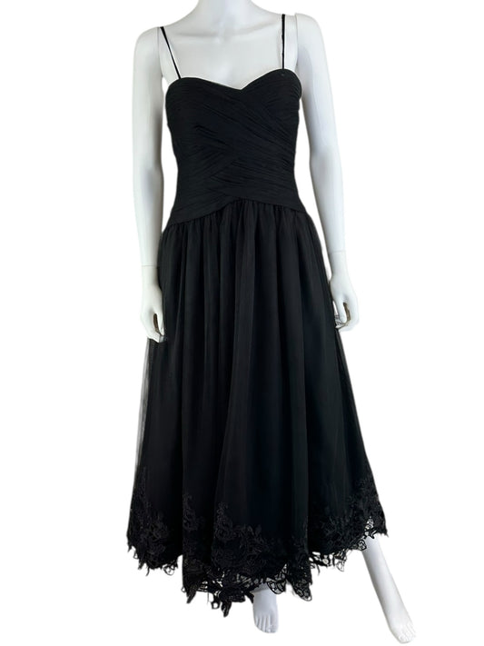 Monique Lhuillier Black Cocktail Dress Size 6