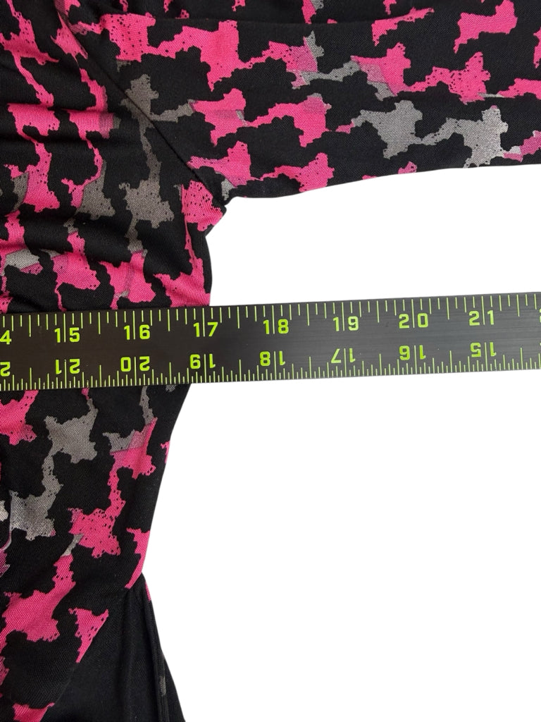 ETCETERA Pink Houndstooth 100% Silk Wrap Blouse Size M