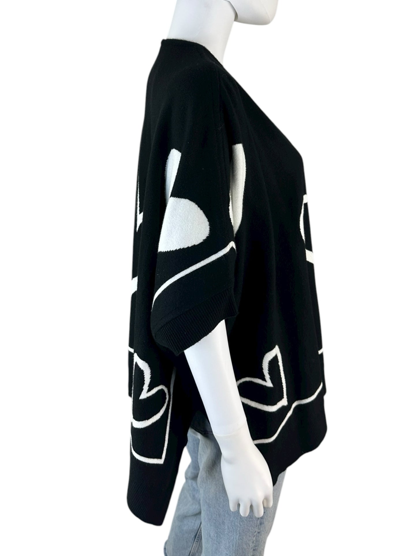 Chico's NWT Reversible Hearts Ruana Sweater Cardigan Size M