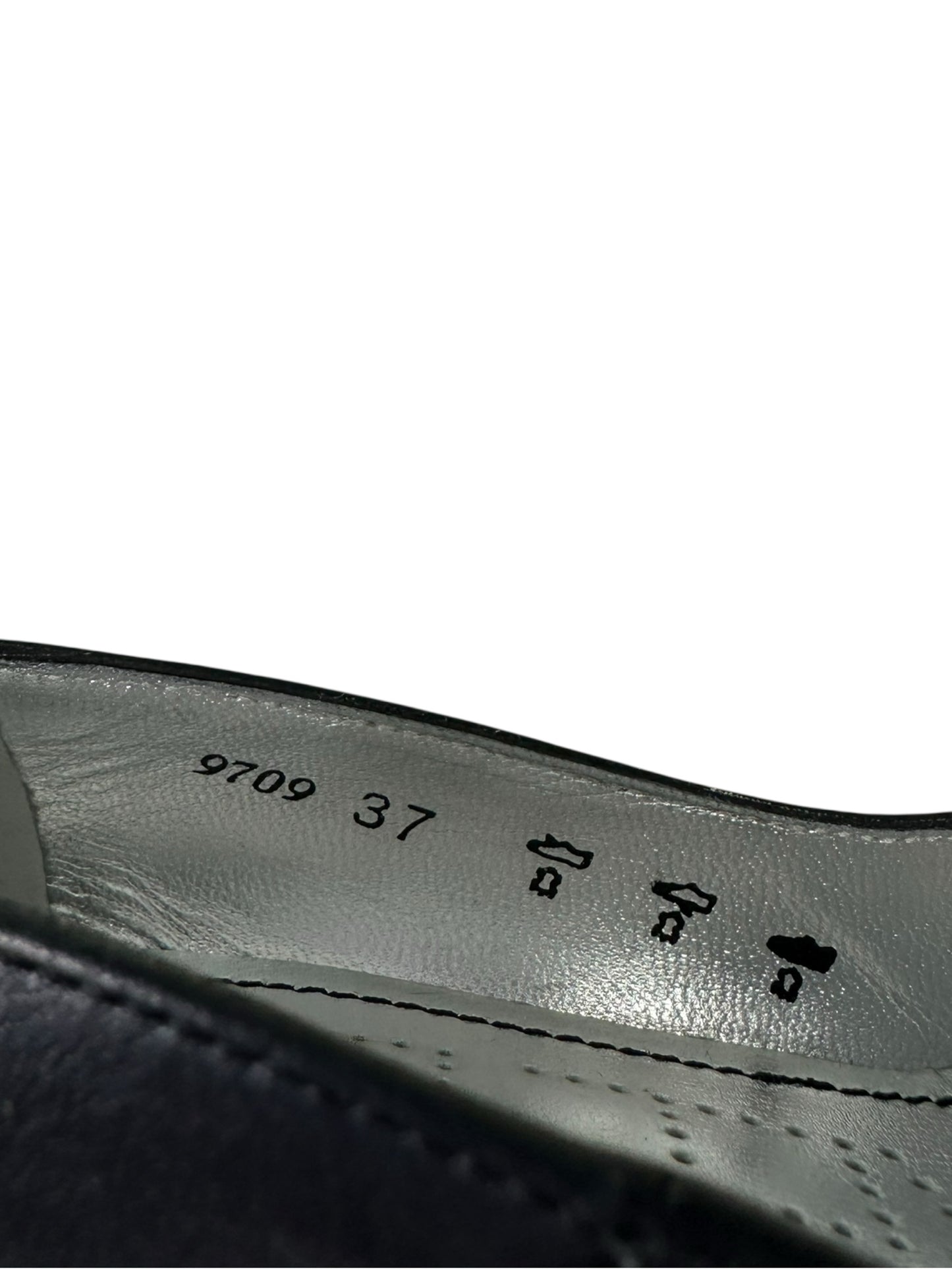 FREELANCE Black Leather Pointed Pumps Size 37