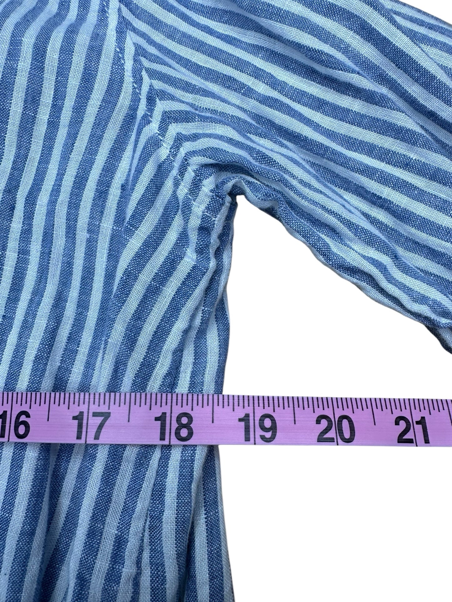 TAHARI 100% Linen Blue Striped Button-down Size L