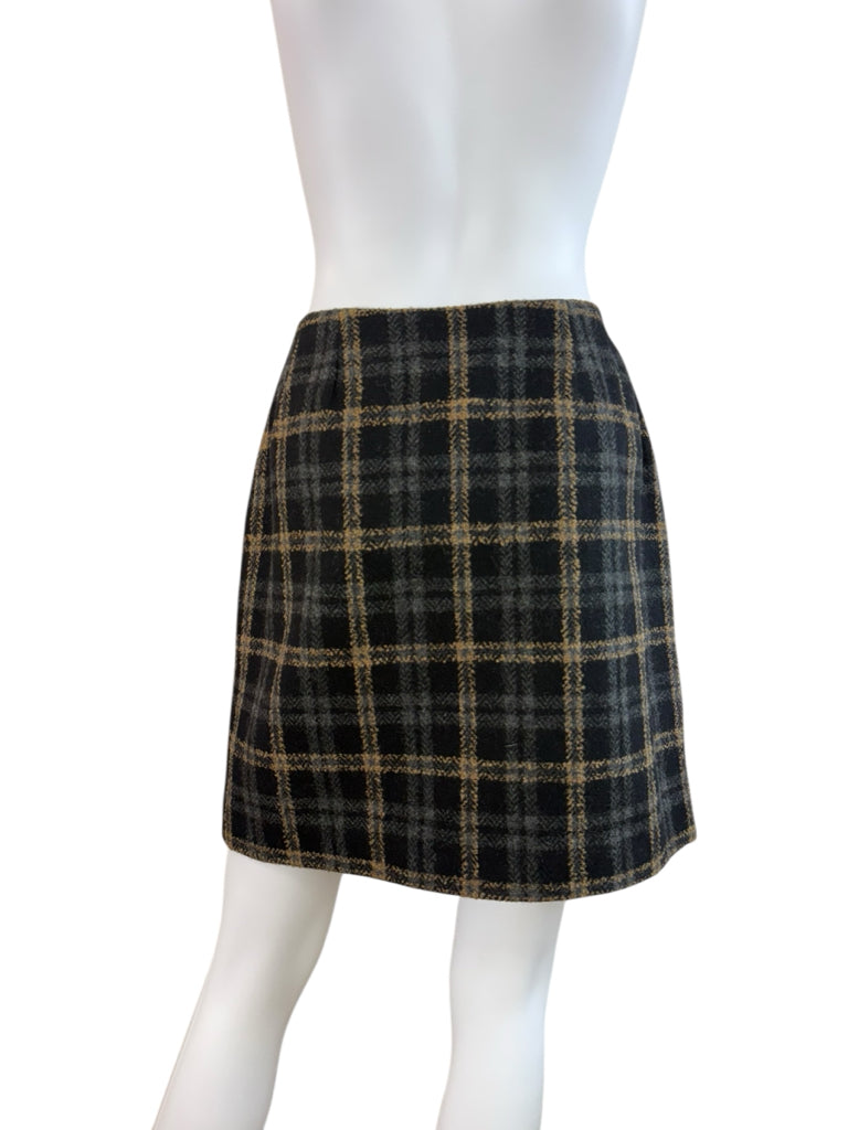 WHITE + WARREN Black Wool Blend Mini Size 6