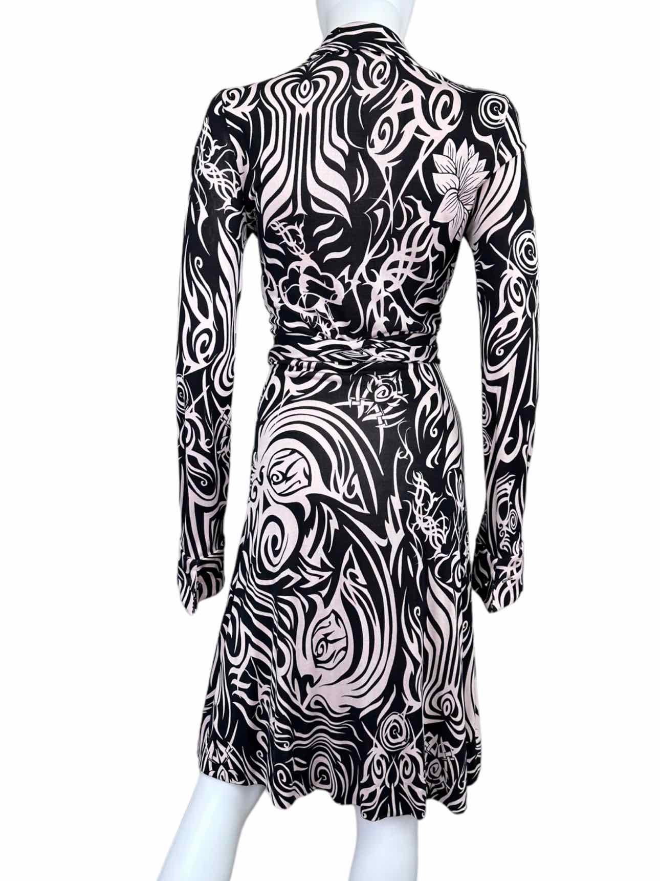 Diane von Furstenberg Black Swirl Silk Print Wrap Dress Size 4