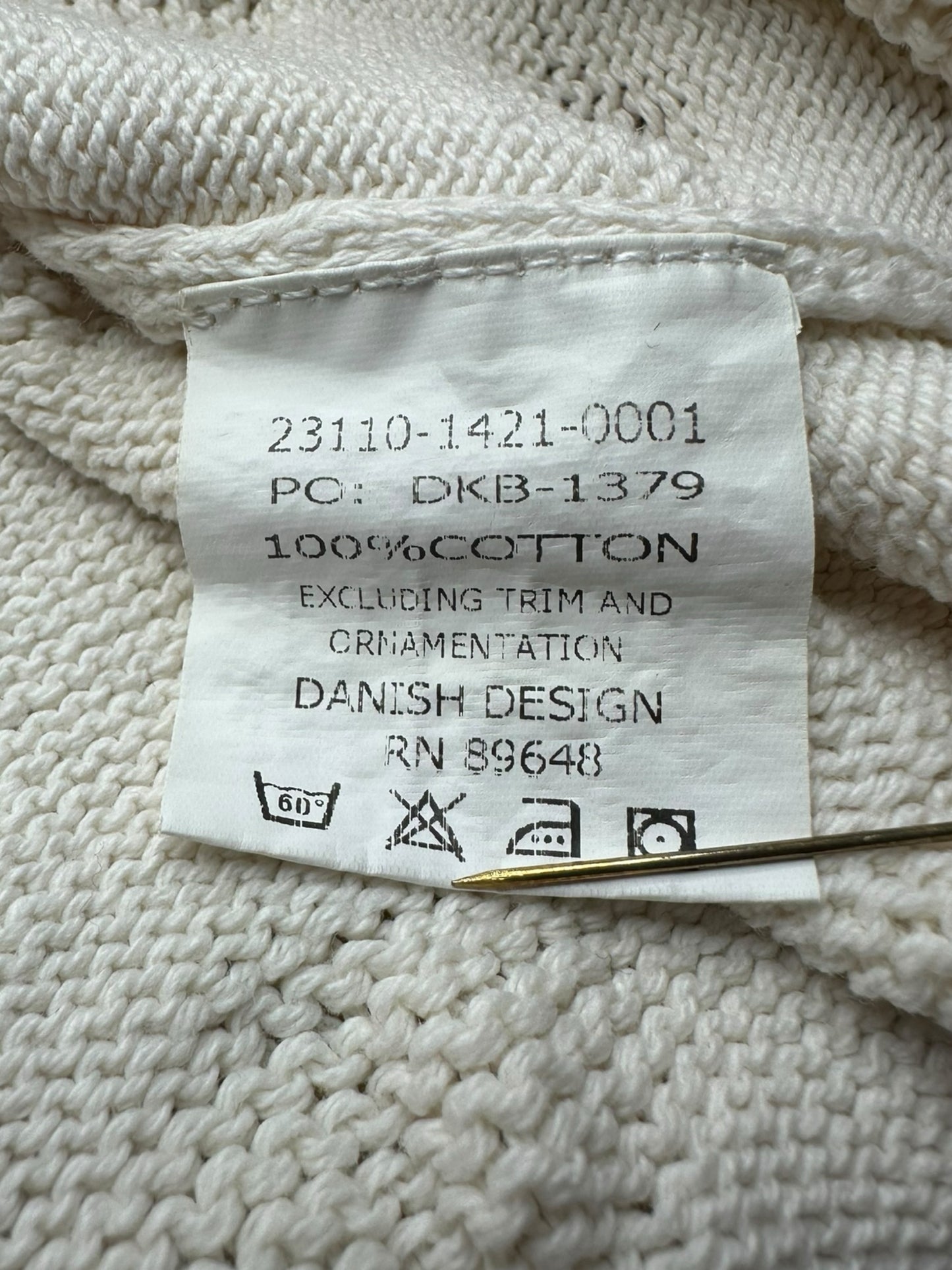 Blue Willi's Cream 100% Cotton Sweater Size M