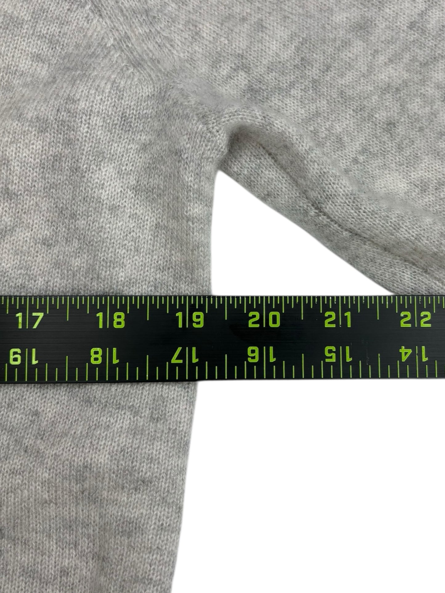 WHITE + WARREN Gray 100% Cashmere Sweater Size XS