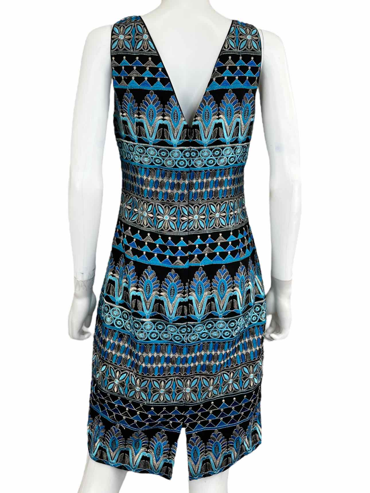 White House Black Market NWT Blue Embroidered Dress Size 6