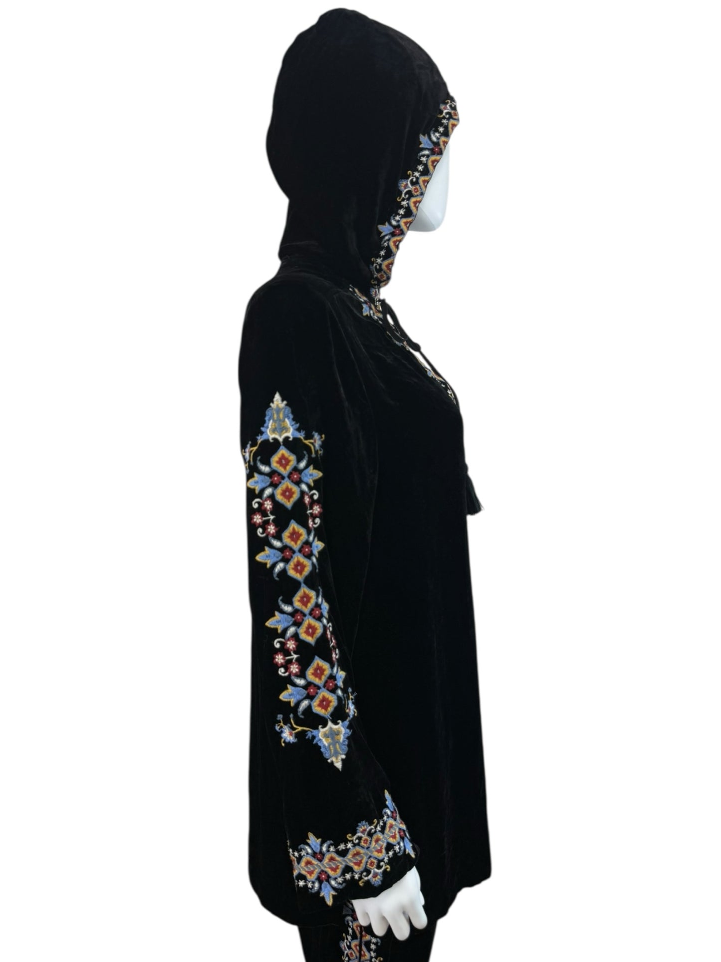 Johnny Was Black Velvet Embroidered 2 PC Knit Set Size M