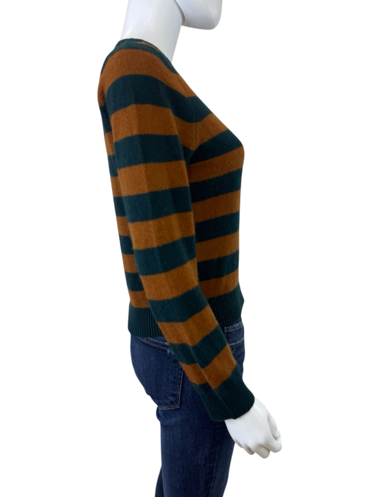 Jumper1234 Sweater Size XS