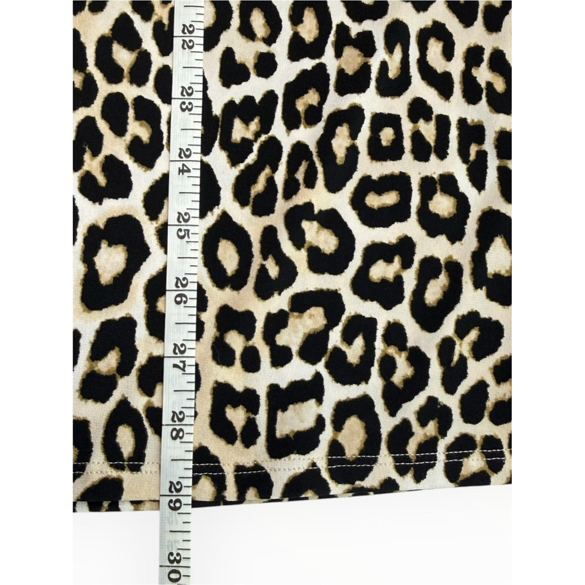 Chico’s Snow Leopard Print Tunic Size L