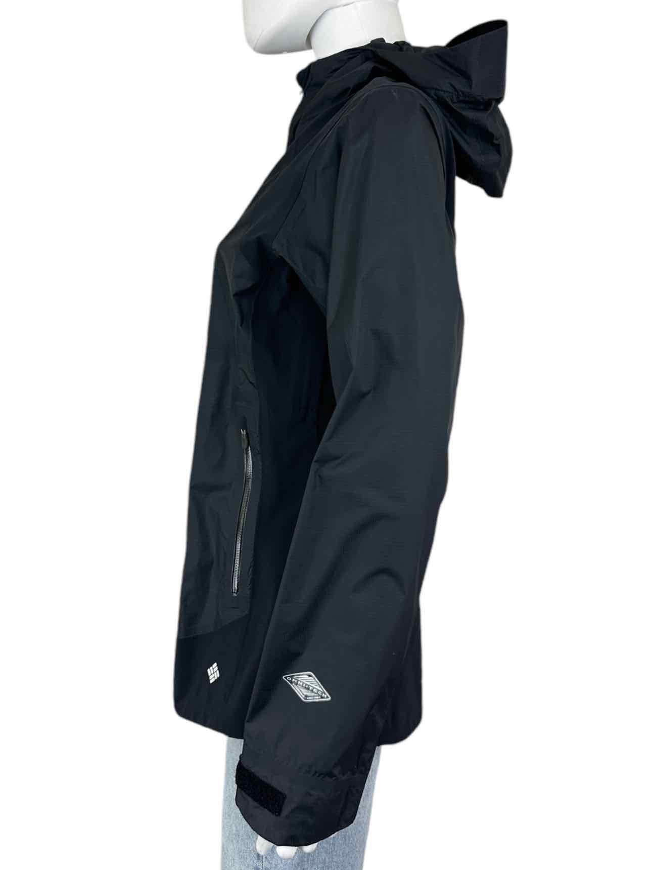 columbia Black Omni-Tech Raincoat Size S