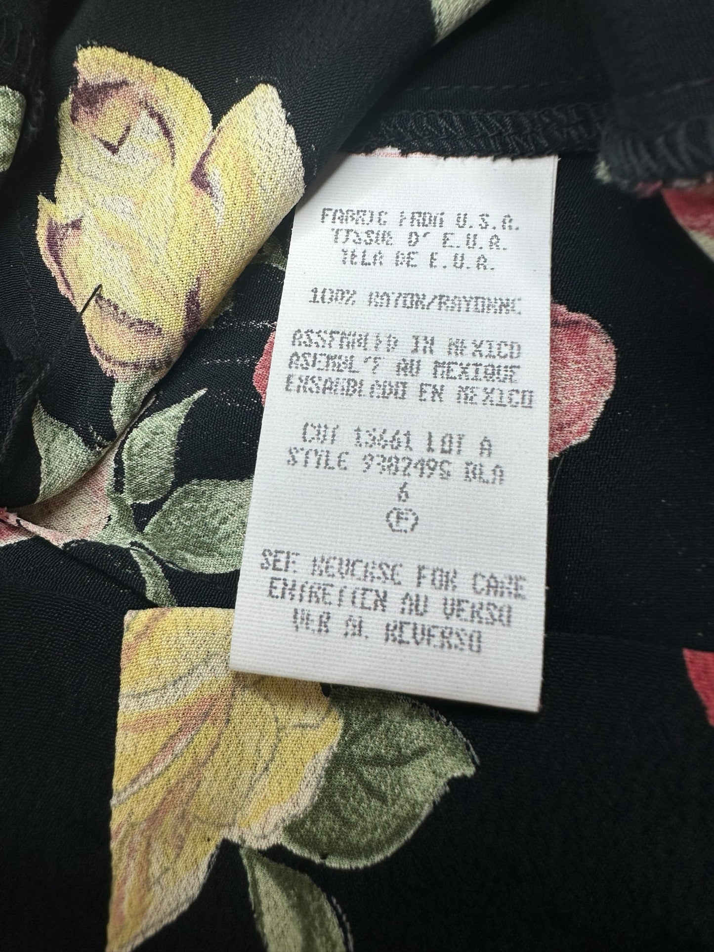 NWT Carole little Floral Button Down Size S