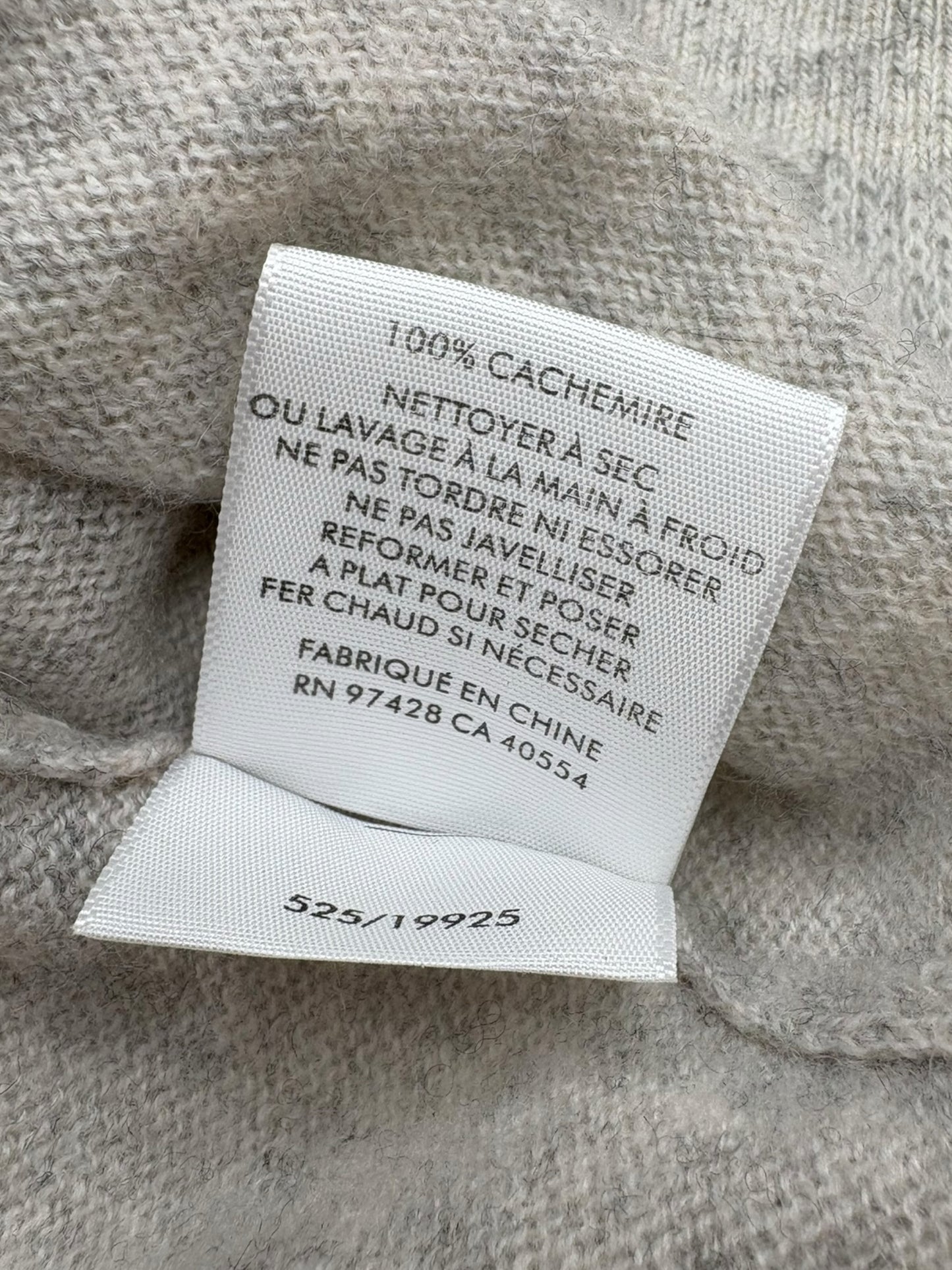 WHITE + WARREN Gray 100% Cashmere Sweater Size XS