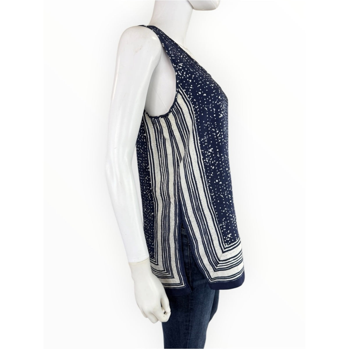 Vince Navy Blue & White Scarf Print Dotted 100% Silk Tank Top Size S