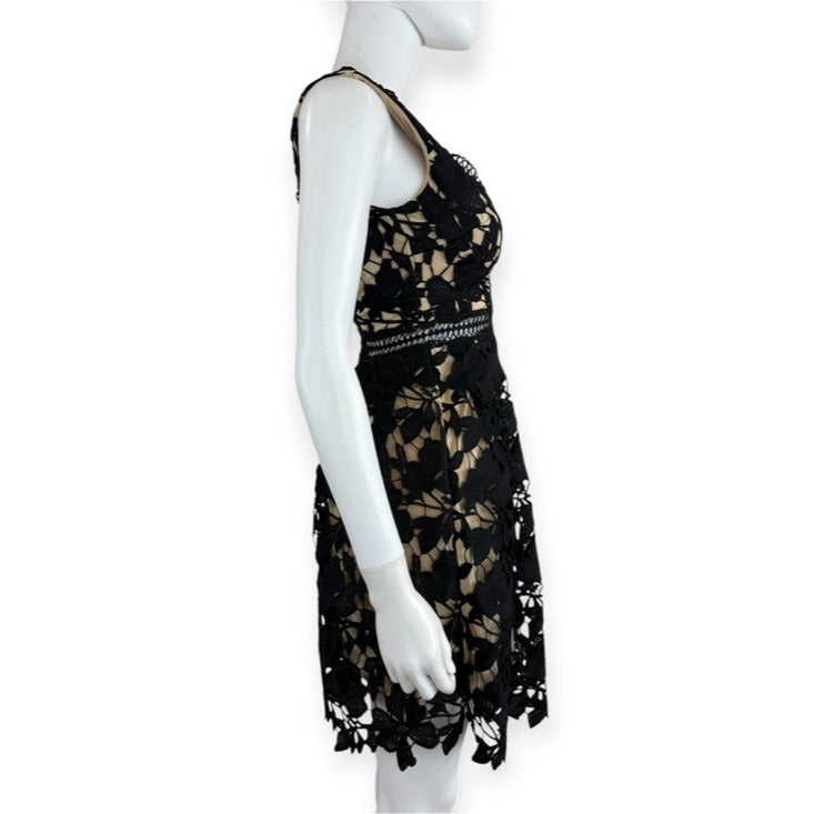 Romeo & Juliet Couture NWT Black Lace Cocktail Dress Size S