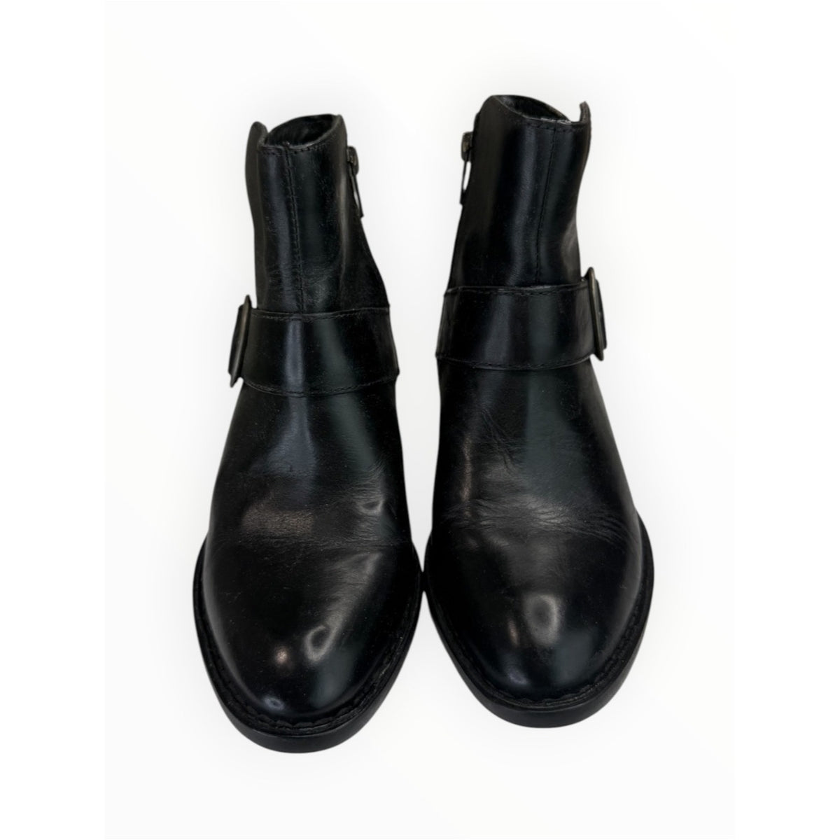 BORN NWOT Black Leather Royce Bootie Size 7
