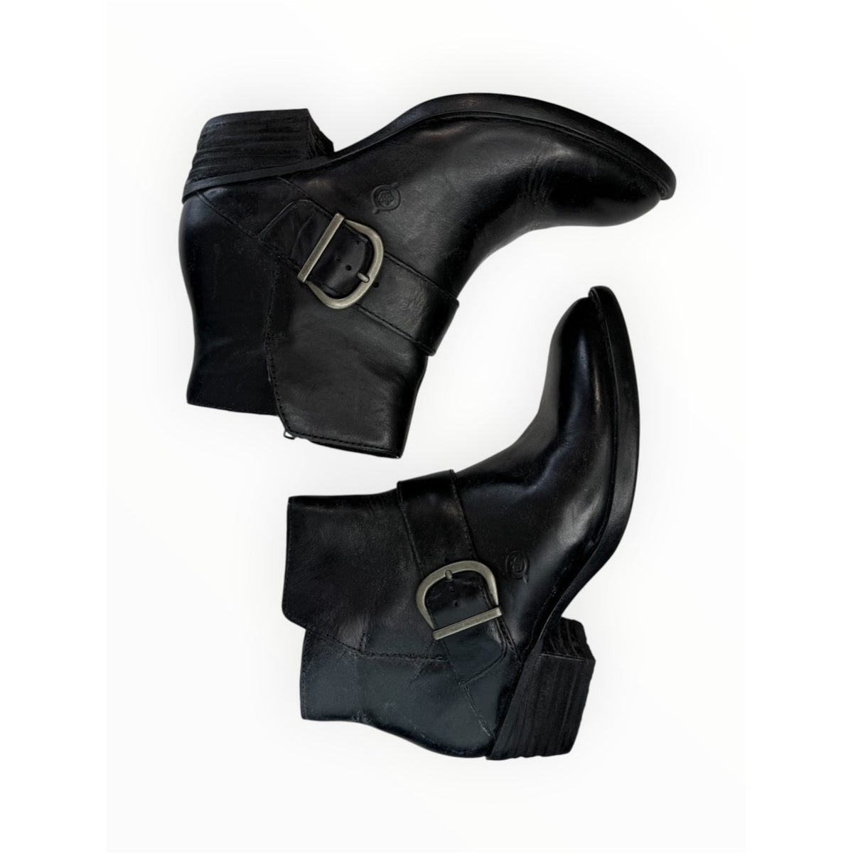 BORN NWOT Black Leather Royce Bootie Size 7
