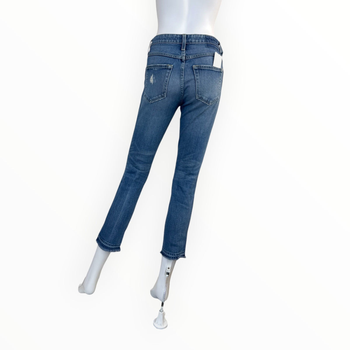 AMO Denim BABE Dive Bar Destroyed Jeans High Rise Size 26