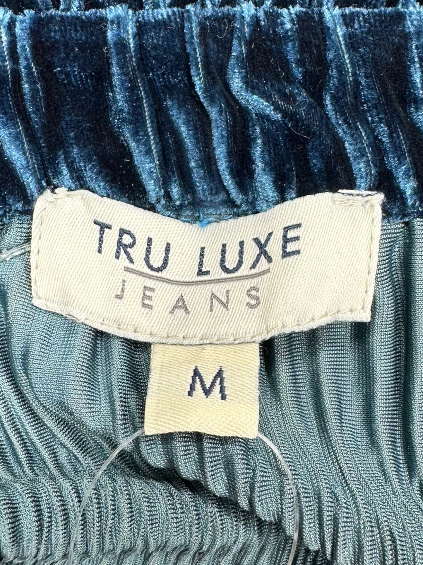 tru luxe NWT Blue Velvet Button down top Size M